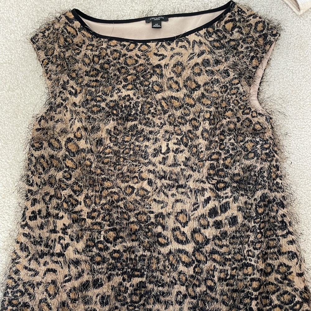 Leopard print shag short sleeve
